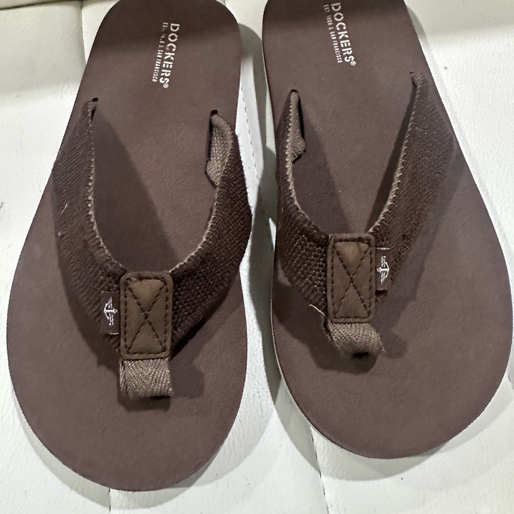 Dockers Dark Brown Kids Sandals Size 2